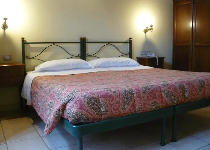 卡利亚里诺文彻托酒店 3* 卡利亚里