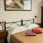Novecento Πανσιόν 3*
